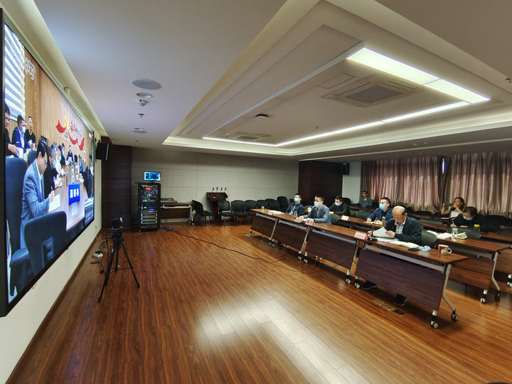 Từ 5 kiểu áo dễ